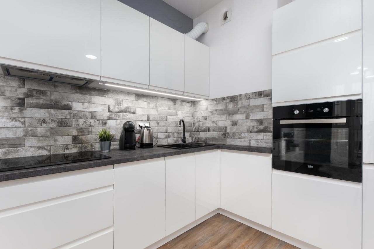 Rakowska 14A 1 Bedroom By Homeprime Варшава Екстер'єр фото